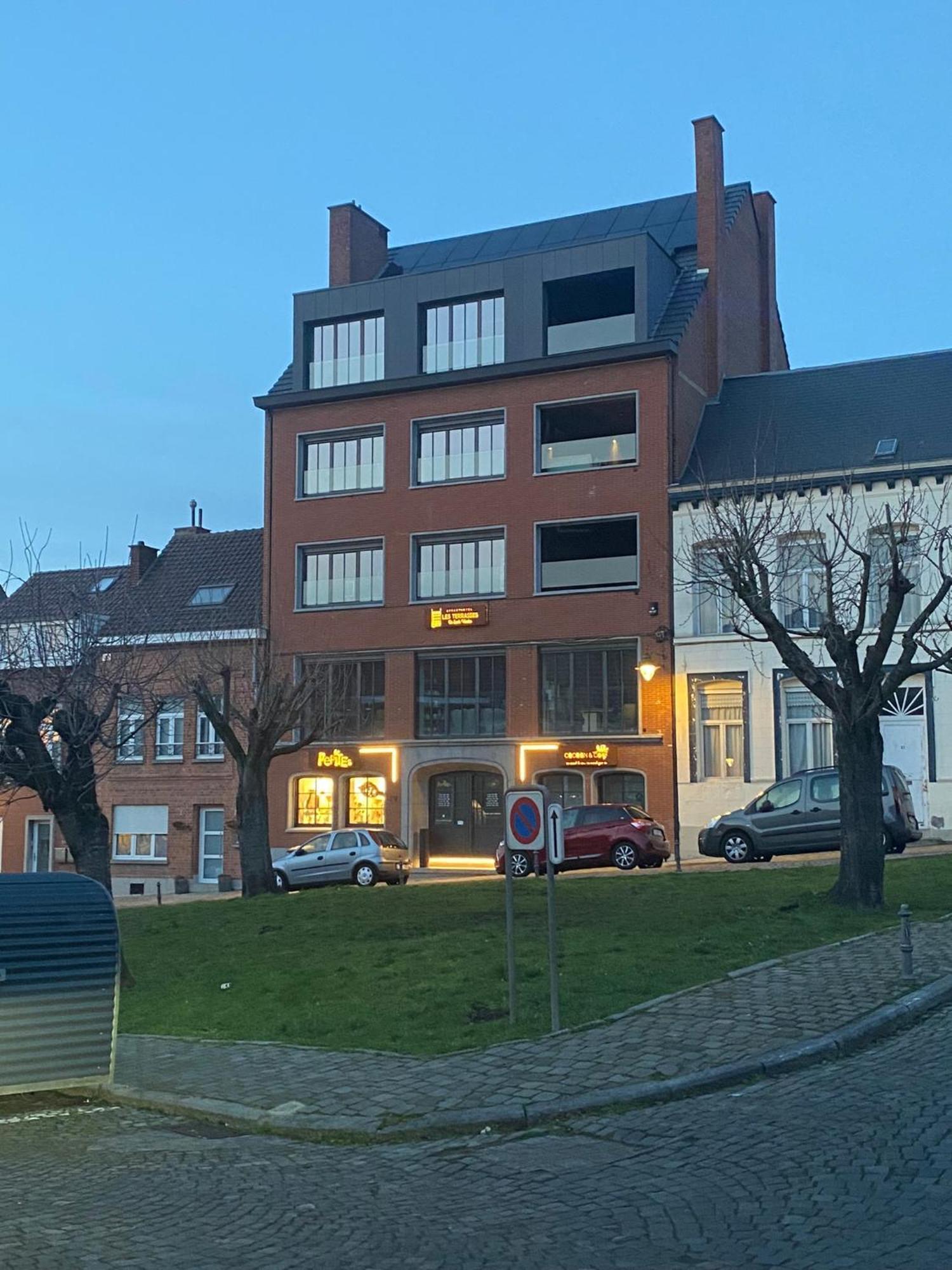Les Terrasses De Sainte Waudru Aparthotel Mons Luaran gambar